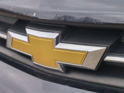 Used 2022 Chevrolet Trax LT w/ Driver Confidence Package image 13