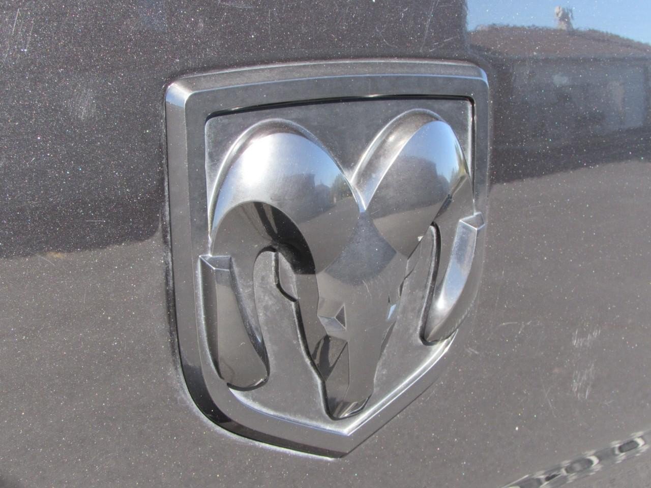 Used 2017 RAM 3500 Laramie w/ Sport Appearance Group AWD/4WD image 33