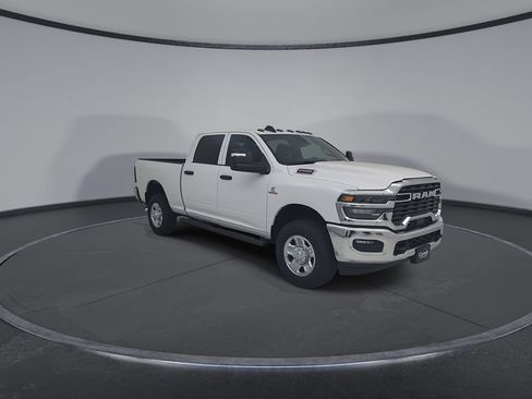 New 2026 RAM 2500 Tradesman AWD/4WD image 4