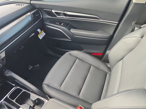 New 2025 Kia Telluride S image 18