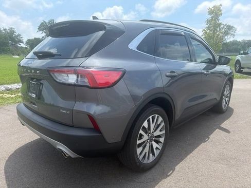 Used 2021 Ford Escape Titanium AWD/4WD image 7