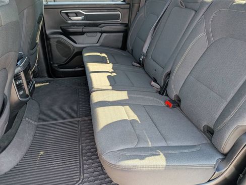 Used 2024 RAM 1500 Big Horn RWD image 34
