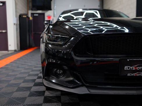 Used 2015 Ford Mustang GT Premium RWD image 18