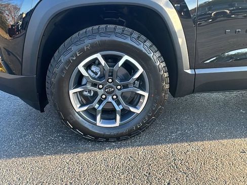 New 2026 Chevrolet Equinox ACTIV w/ Convenience Package III image 9