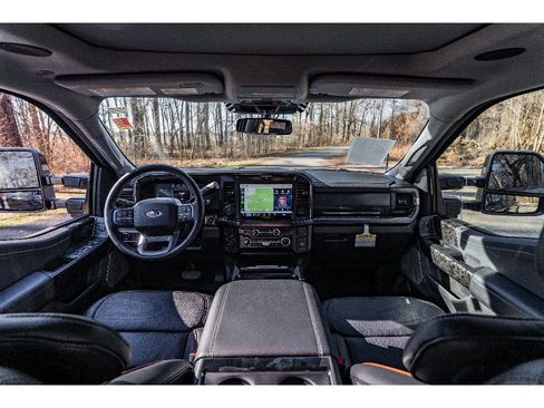 New 2026 Ford F250 Lariat w/ Lariat Ultimate Package image 11