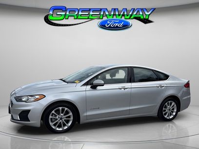Used 2019 Ford Fusion SE