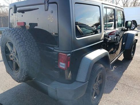 Used 2017 Jeep Wrangler Unlimited Sport AWD/4WD image 3