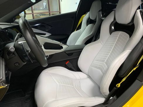 Used 2025 Chevrolet Corvette E-Ray AWD/4WD image 19