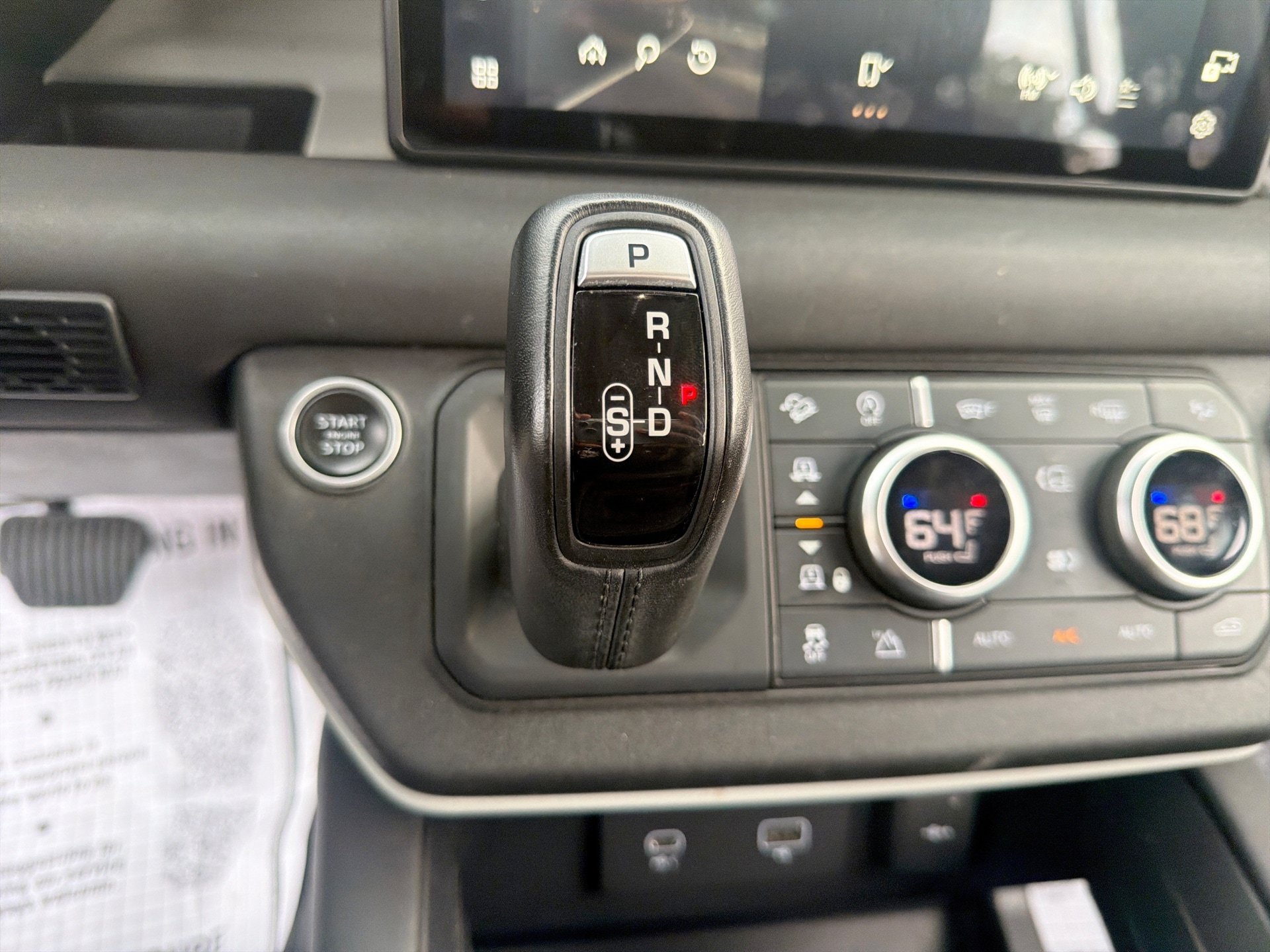 Used 2020 Land Rover Defender 110 SE AWD/4WD image 23