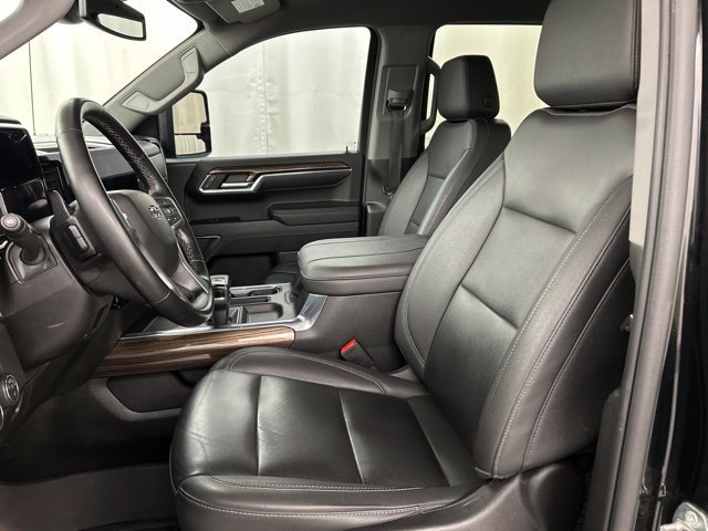 Used 2023 Chevrolet Silverado 1500 RST AWD/4WD image 6