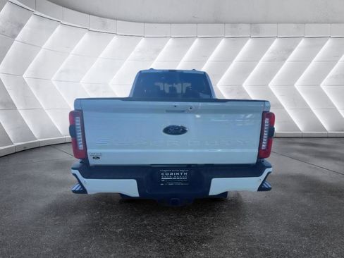 Used 2024 Ford F250 Lariat w/ Sport Appearance Package AWD/4WD image 4