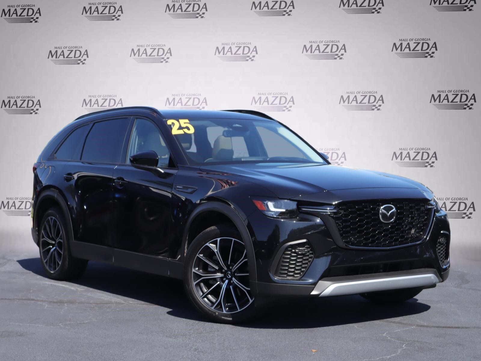 Certified 2025 MAZDA CX-70 Plug-In Hybrid w/ Premium Pkg AWD/4WD image 2