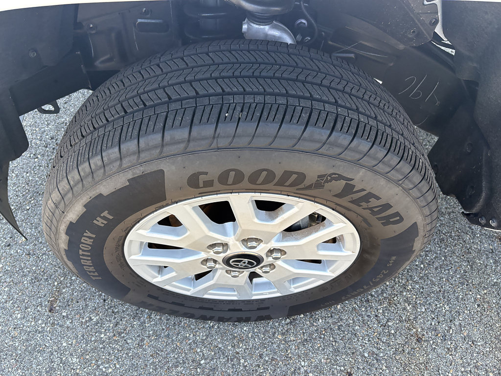 Used 2026 Toyota Tacoma SR AWD/4WD image 9