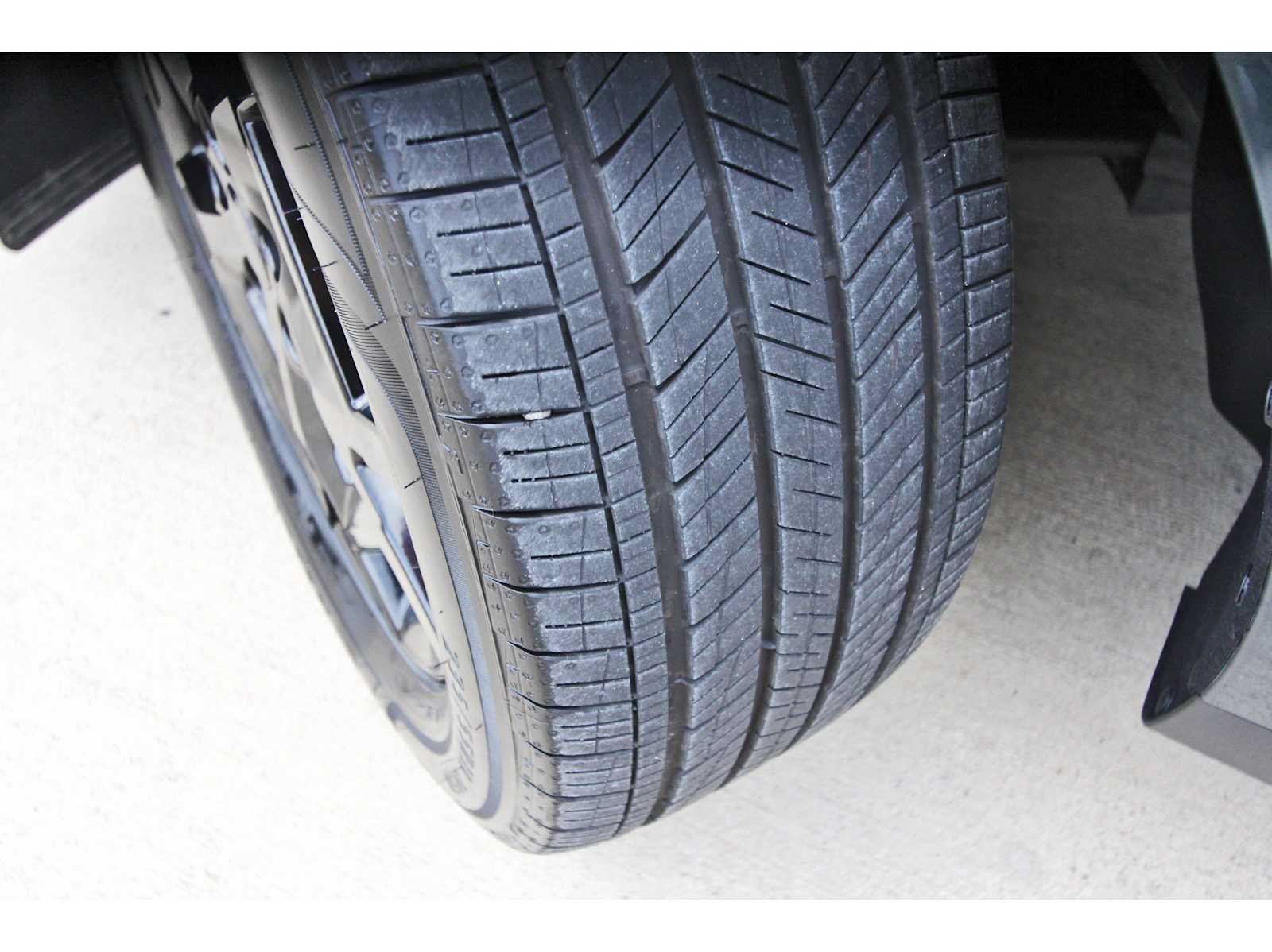 Used 2025 Kia Carnival SX Prestige FWD image 33