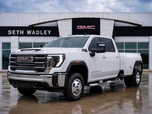 New 2026 GMC Sierra 3500 SLE w/ SLE Value Package AWD/4WD image 57