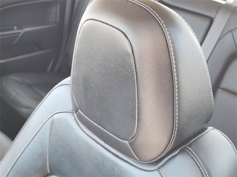 Used 2017 Chevrolet Colorado LT w/ Luxury Package, Chrome image 16