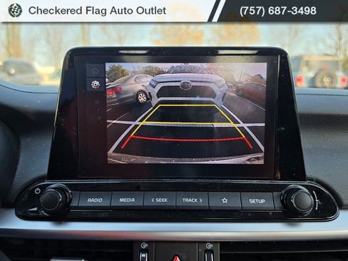 Used 2023 Kia Forte LXS w/ LXS Technology Package image 15