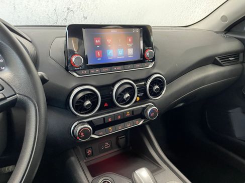 Used 2025 Nissan Sentra S image 17