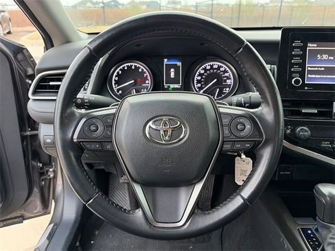 Used 2024 Toyota Camry SE image 19