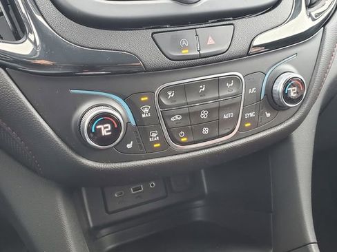 Certified 2022 Chevrolet Equinox RS image 33