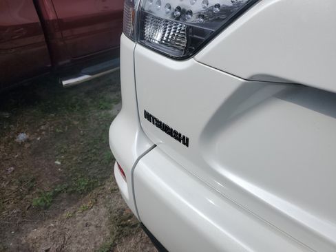 Used 2012 Mitsubishi Outlander ES FWD image 7