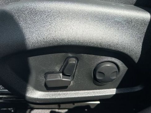 Used 2023 Jeep Compass Limited AWD/4WD image 14