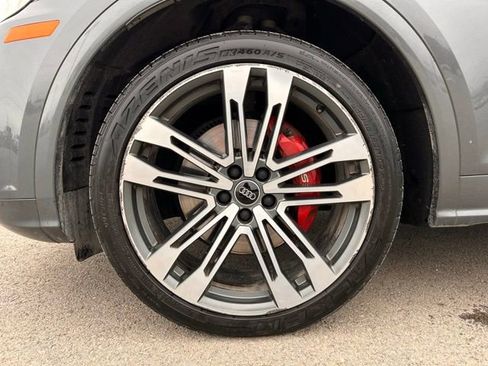 Used 2019 Audi SQ5 Premium Plus w/ Premium Plus Package image 10