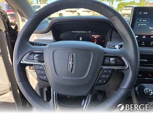 Used 2023 Lincoln Nautilus Reserve w/ Equipment Group 202A AWD/4WD image 23