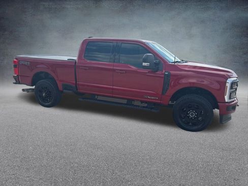Used 2025 Ford F250 XLT w/ Black Appearance Package AWD/4WD image 7