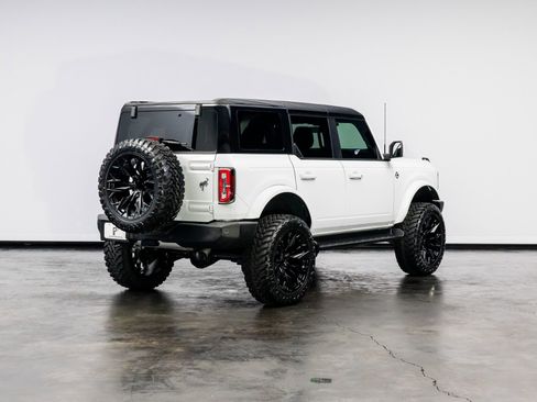 Used 2025 Ford Bronco Outer Banks w/ Sasquatch Package image 21