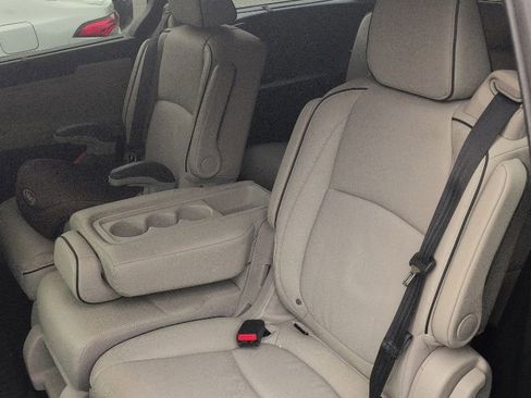 Used 2025 Honda Odyssey Touring image 7