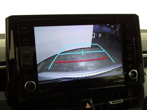 Used 2022 Toyota Corolla SE image 8