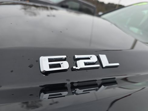 Used 2025 Chevrolet Silverado 1500 LT image 11