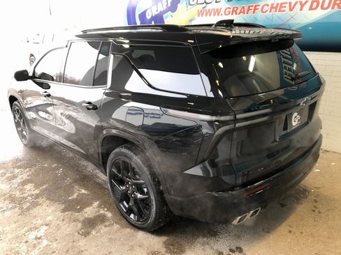 Used 2026 Chevrolet Traverse RS image 6