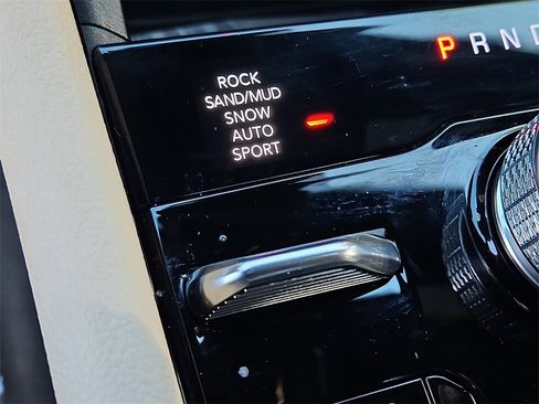 Used 2022 Jeep Grand Cherokee Limited 4xe image 20