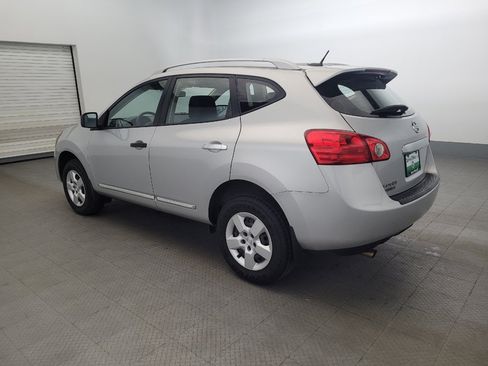 Used 2015 Nissan Rogue S w/ Convenience Package AWD/4WD image 3