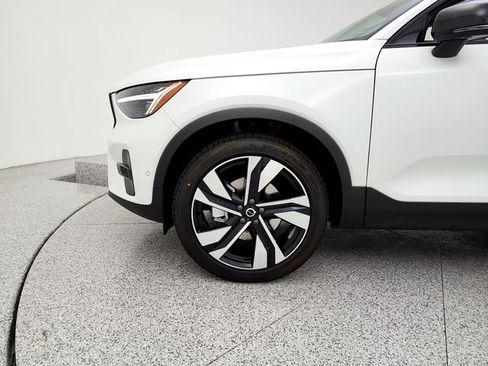 New 2026 Volvo XC60 B5 Ultra w/ Climate Package AWD/4WD image 29