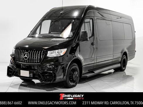 Used 2024 Mercedes-Benz Sprinter 3500 image 1
