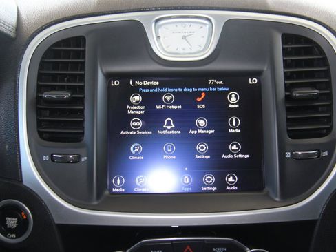 Used 2023 Chrysler 300 Touring w/ Sport Appearance Package RWD image 16