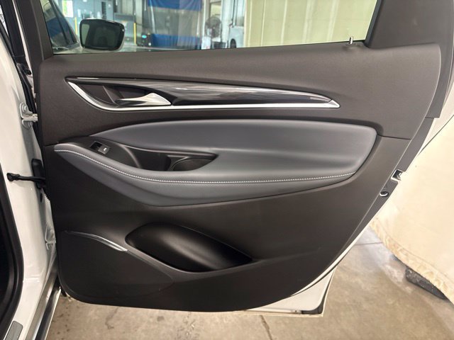 Used 2023 Buick Enclave Essence FWD image 33