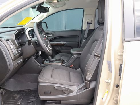 Used 2022 GMC Canyon Elevation w/ Trailering Package image 7