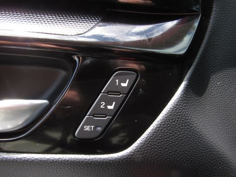Certified 2023 Honda CR-V Sport Touring image 25