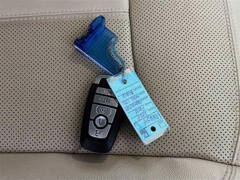 Used 2024 Ford Expedition Max Limited image 38