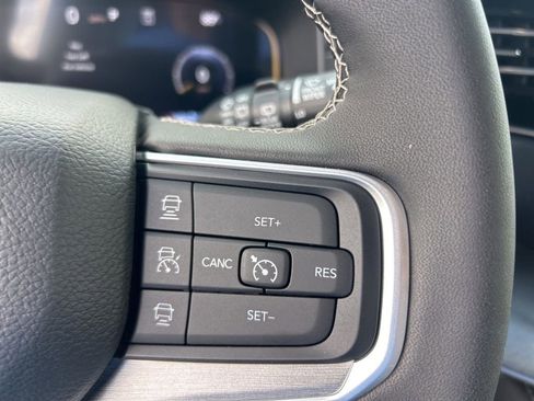 New 2025 Jeep Wagoneer Series II w/ Convenience Group I image 48