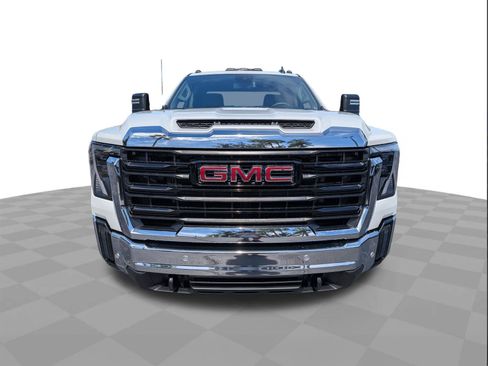 New 2026 GMC Sierra 2500 Pro w/ 1SA Pro Safety Plus Package AWD/4WD image 9