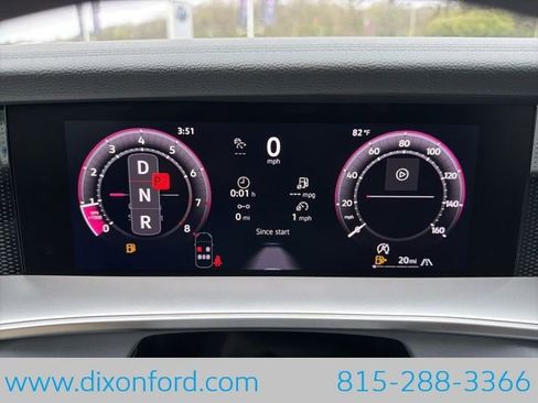 New 2026 Volkswagen Tiguan SE image 16