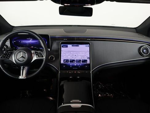 Certified 2023 Mercedes-Benz EQE 350+ SUV image 8