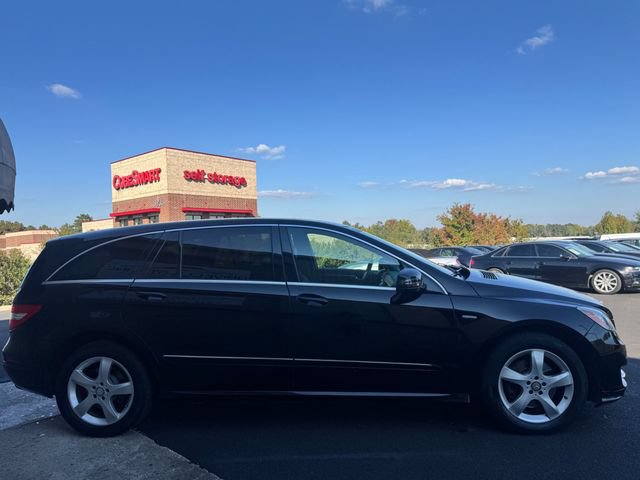Used 2012 Mercedes-Benz R 350 BlueTEC 4MATIC image 4