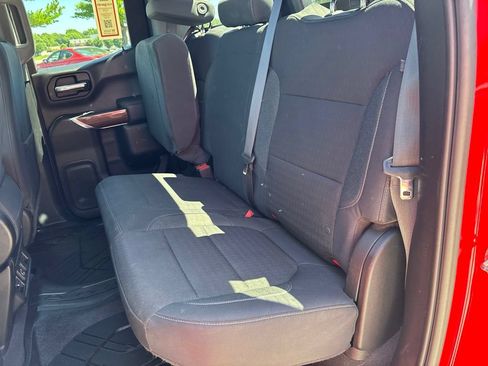 Used 2019 Chevrolet Silverado 1500 RST AWD/4WD image 40
