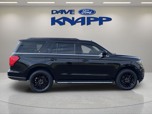 Used 2022 Ford Expedition XLT AWD/4WD image 8